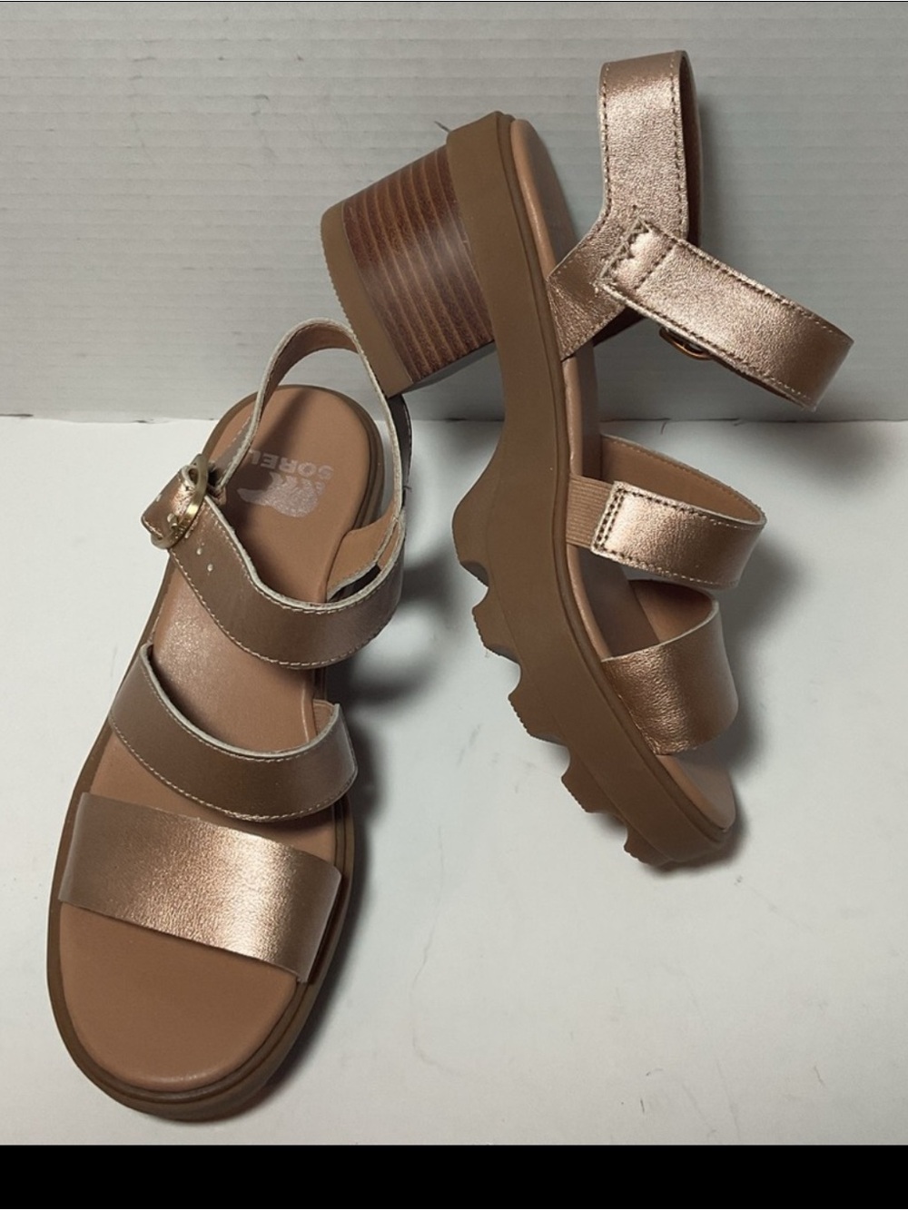 Sorel Rose Gold Metallic Chunky Heel Sandals - Picture 3 of 12